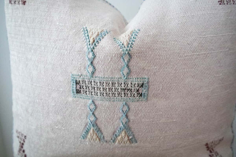 pale pink cactus silk cushion detail