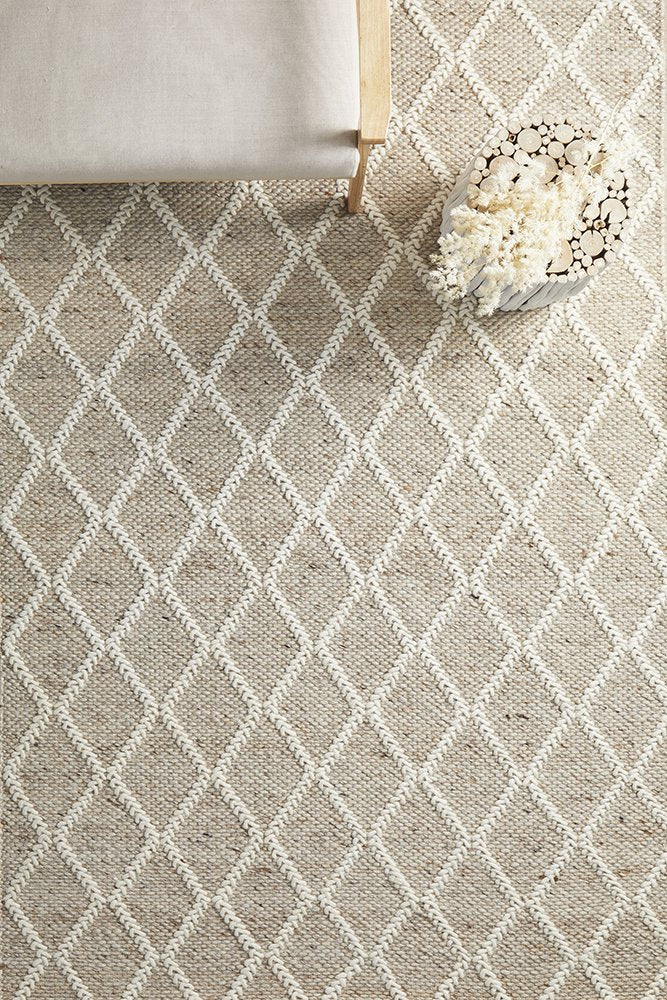 rug_wool-cream-diamond-pattern-modern-coastal-scandi-natural-textured