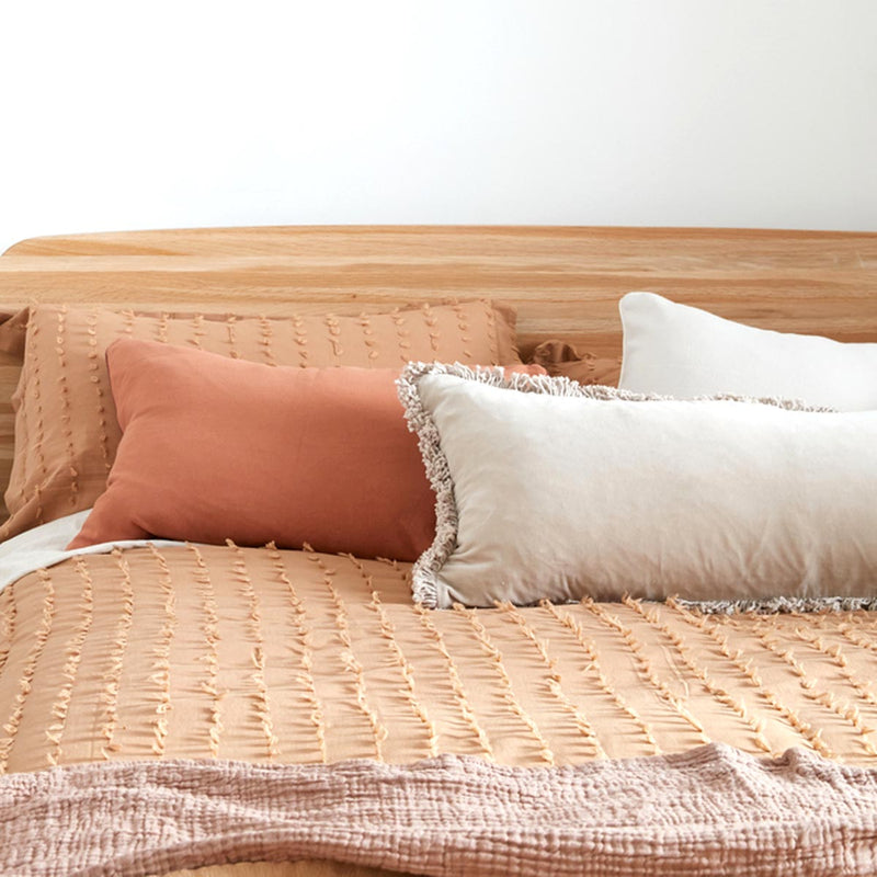 pillowcase-linen-cotton-nutmeg-tufted-caostal