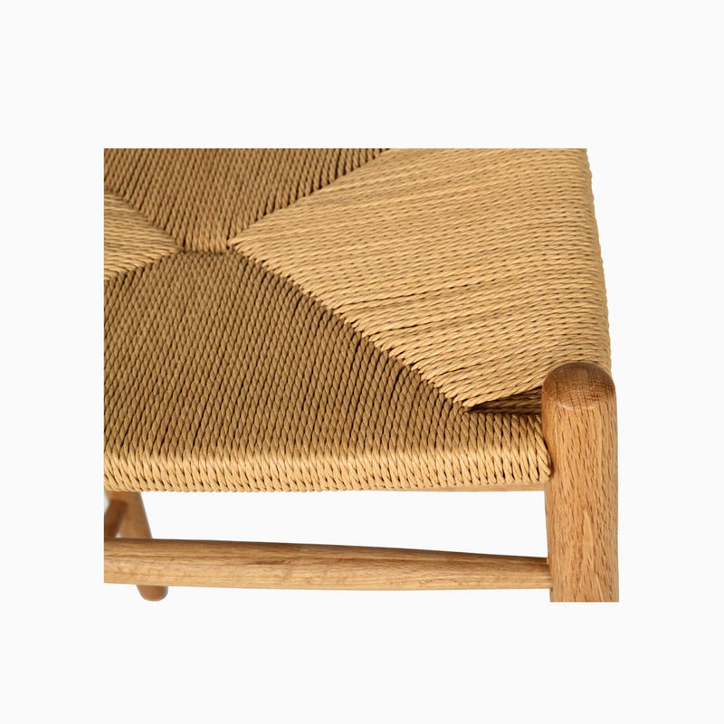 wishbone counter stool oak seat closeup