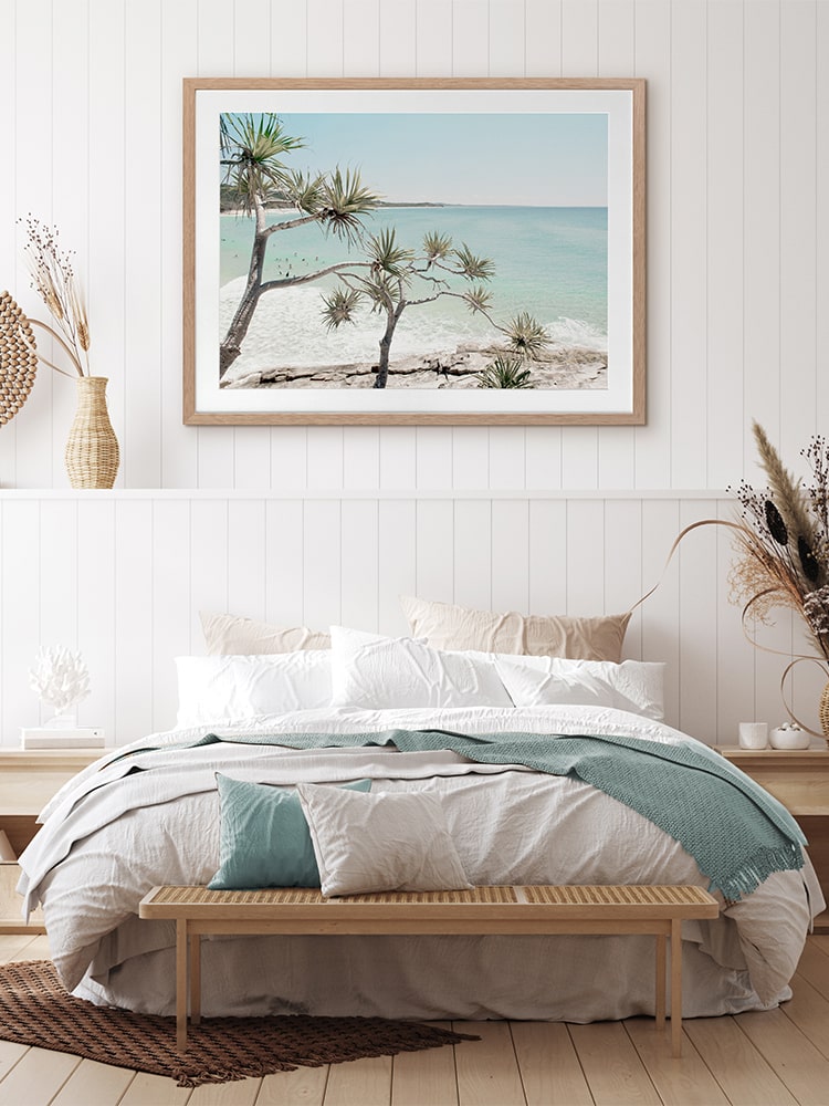 art-print-pandanus-palms-oak-frame-bedroom